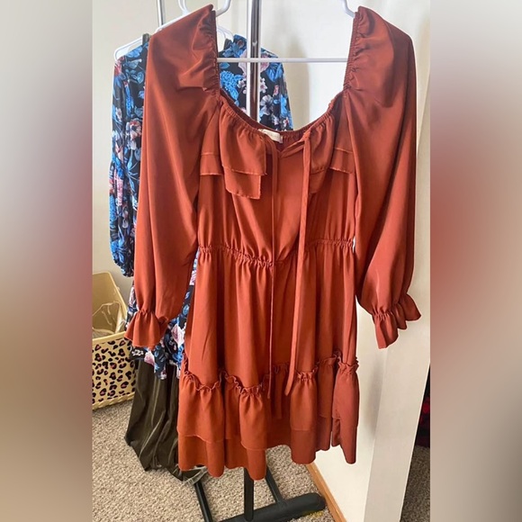 Beautiful rust dress size medium - Picture 1 of 1